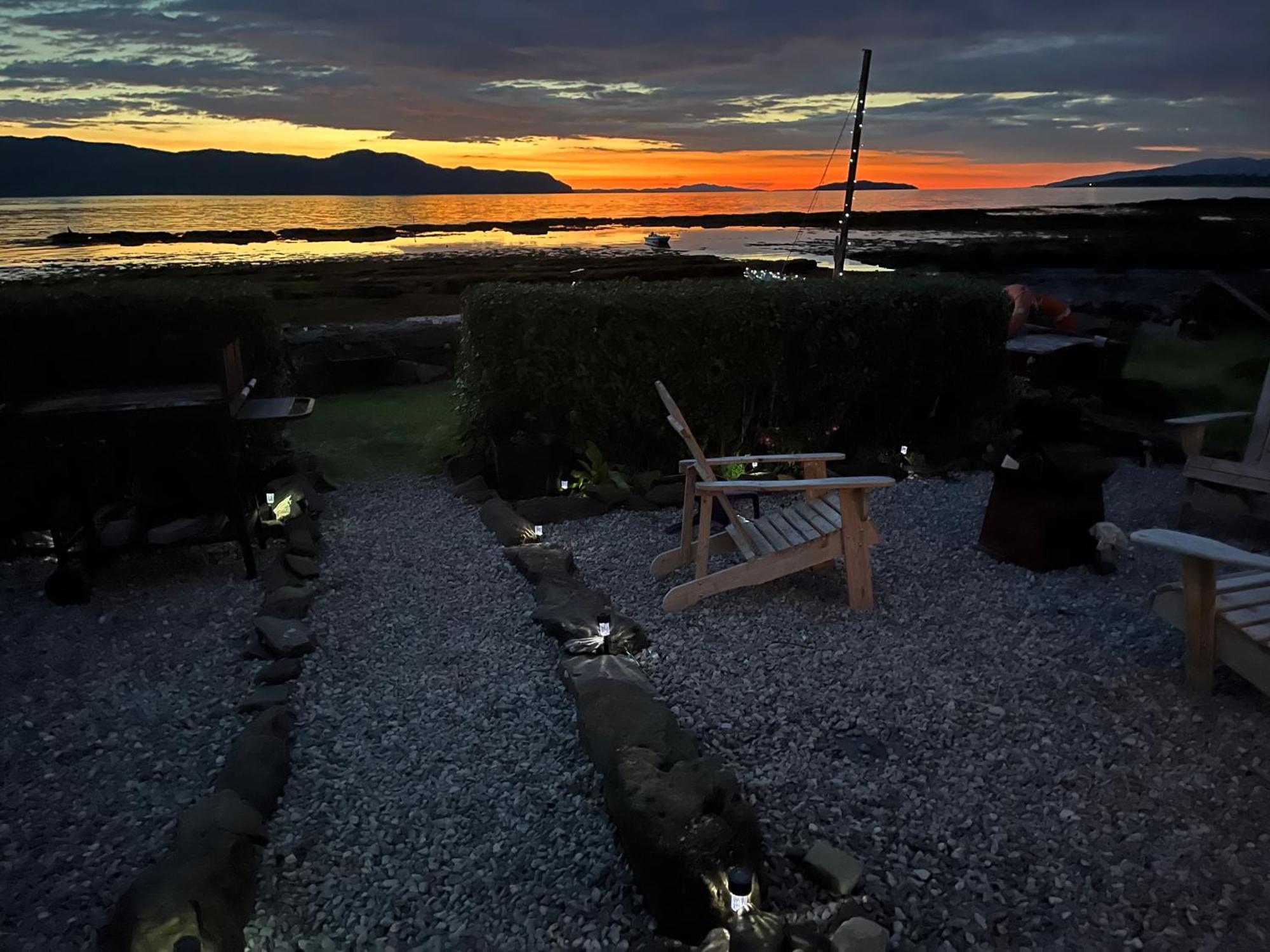 Carnmhor, Isle Of Skye - Stunning 242 Year Old Cottage On Its Own Sea Shore! Breakish Eksteriør bilde