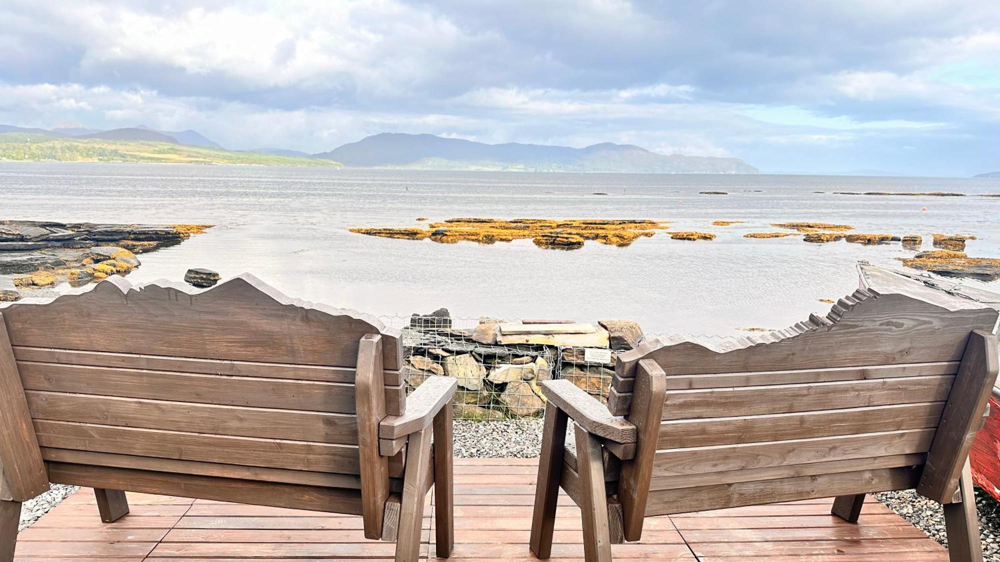 Carnmhor, Isle Of Skye - Stunning 242 Year Old Cottage On Its Own Sea Shore! Breakish Eksteriør bilde